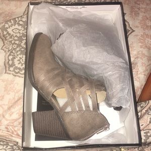 Ankle boots